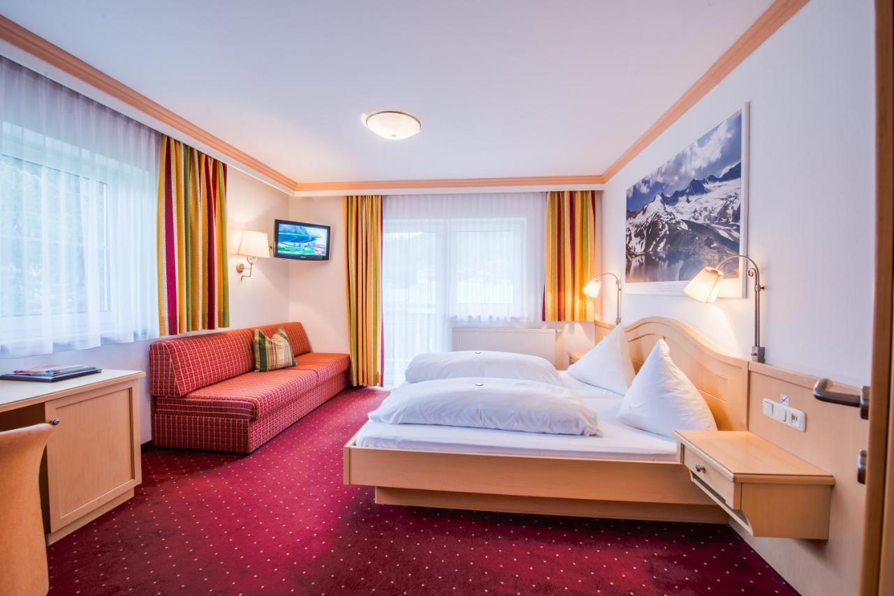 Hotel Grundlhof ブラームベルク・アム・ヴィルトコーゲル エクステリア 写真